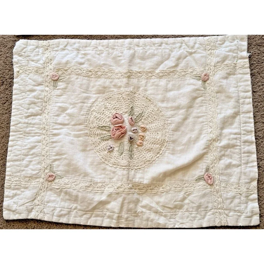Vintage Cottagecore Rosette 3D Crocheted Quilt Queen Size W/2 Shams 86